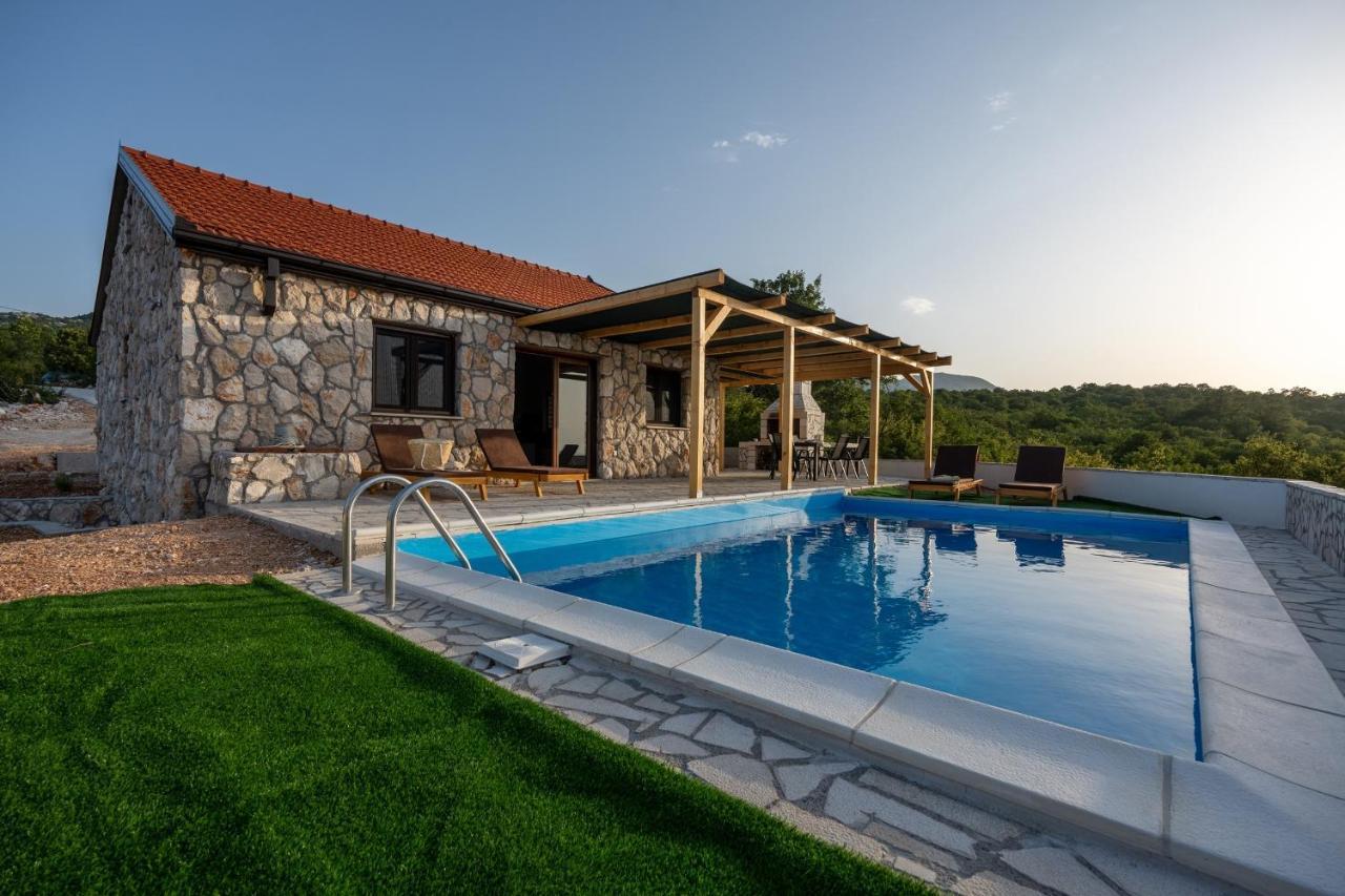 Villa Ivanka เนอุม ภายนอก รูปภาพ