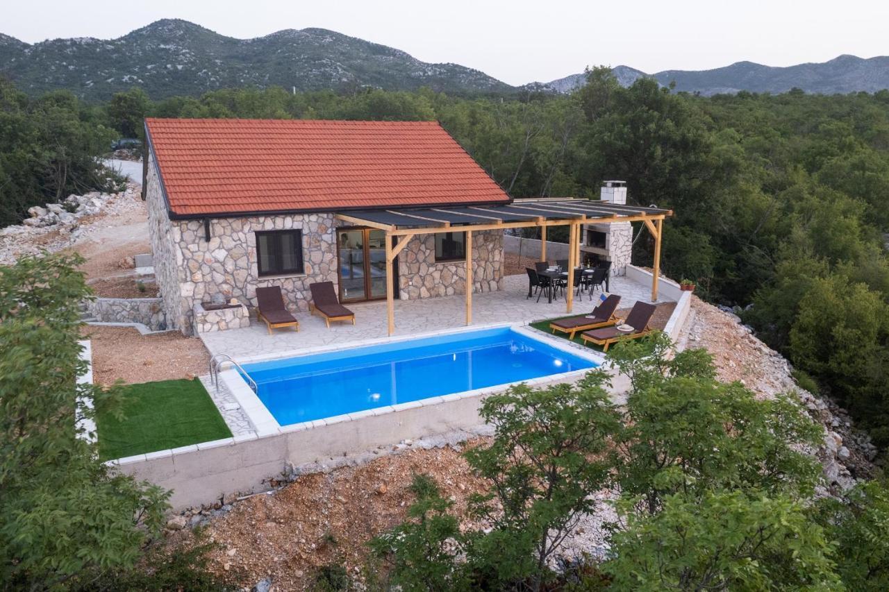 Villa Ivanka เนอุม ภายนอก รูปภาพ
