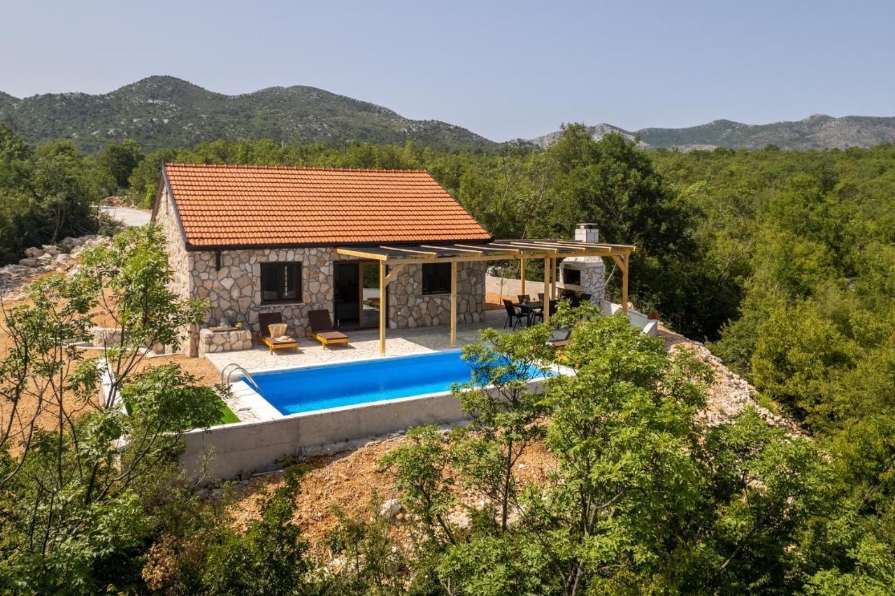 Villa Ivanka เนอุม ภายนอก รูปภาพ